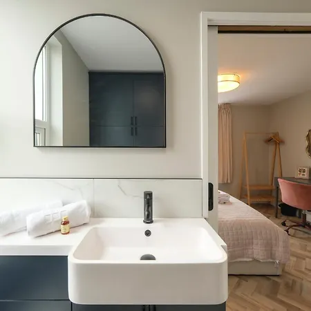 Luxury 1-bed - Free Parking - Heart Of Southville Apartment Bristol