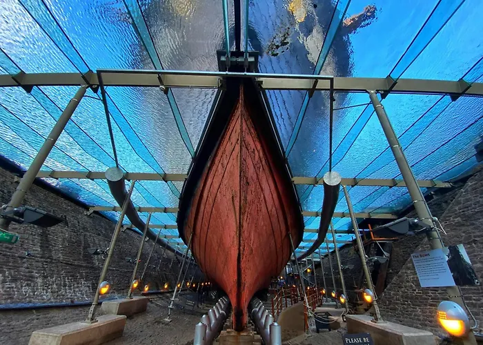 Luxury 1-bed - Free Parking - Heart Of Southville * Bristol