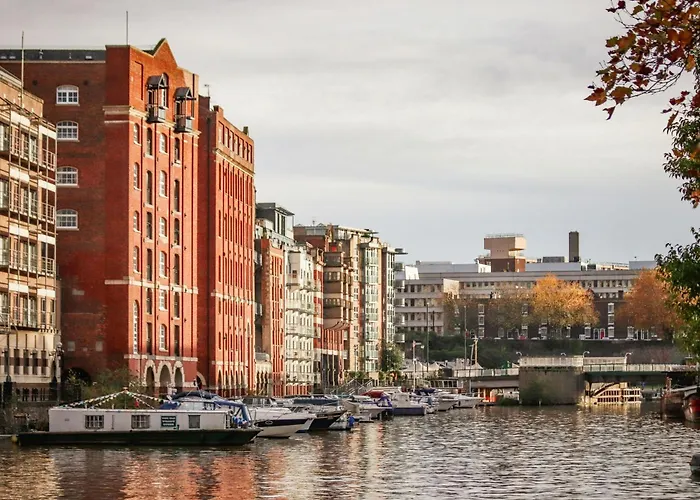 Lejlighed Luxury 1-bed - Free Parking - Heart Of Southville *