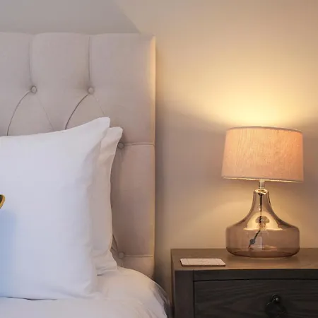 아파트 Luxury 1-bed - Free Parking - Heart Of Southville *