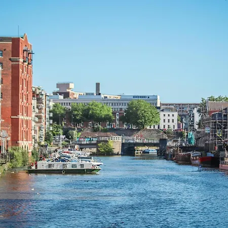 Luxury 1-bed - Free Parking - Heart Of Southville *