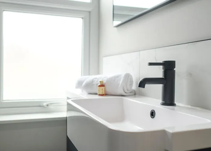 Apartment Luxury 1-bed - Free Parking - Heart Of Southville Bristol